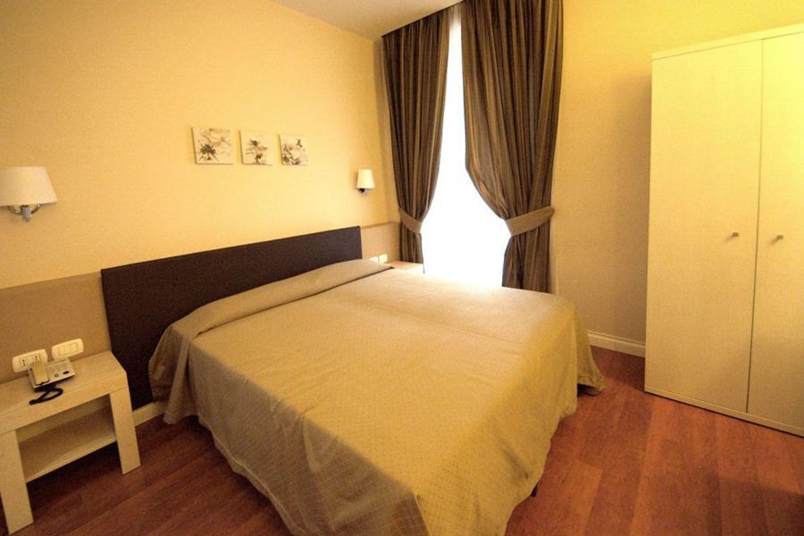 Hotel Saturnia Roma Dış mekan fotoğraf